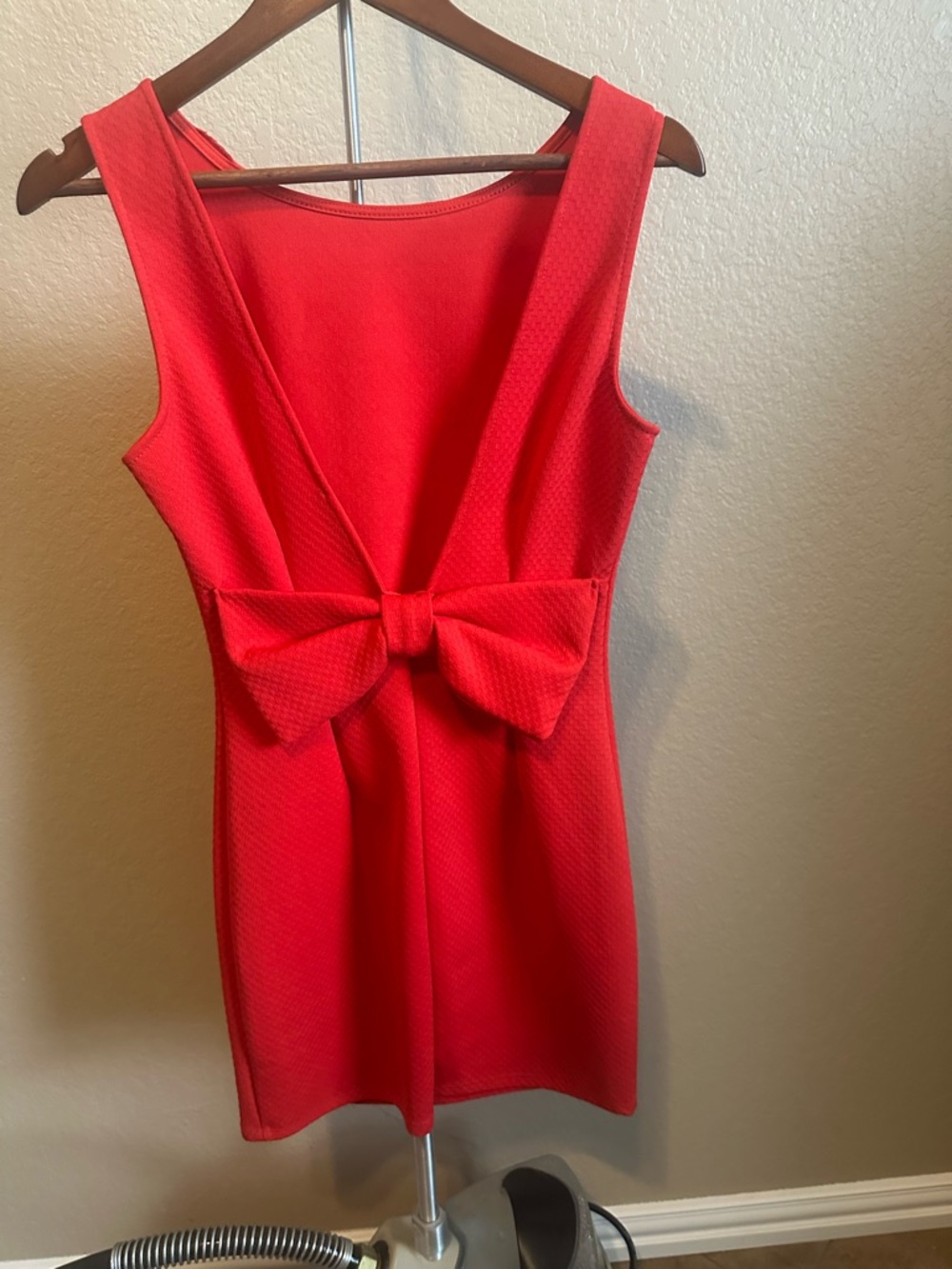 Bright Red Sleeveless Mini Dress with Bow Detail